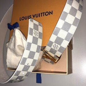 LV belt. Legit.